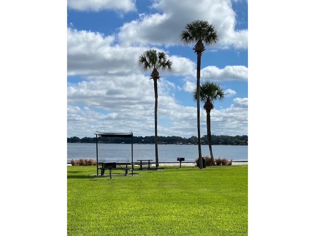 5437 Hansel Avenue J10, Orlando, FL, 32809 MLS O6186951 Edina Realty