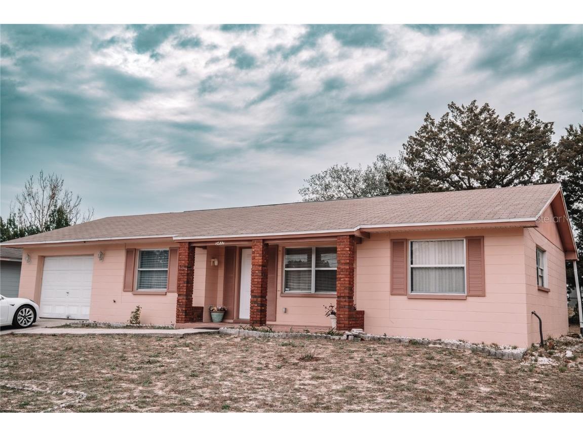 5437 Mariner Boulevard Spring Hill FL 34609 T3429528 image1