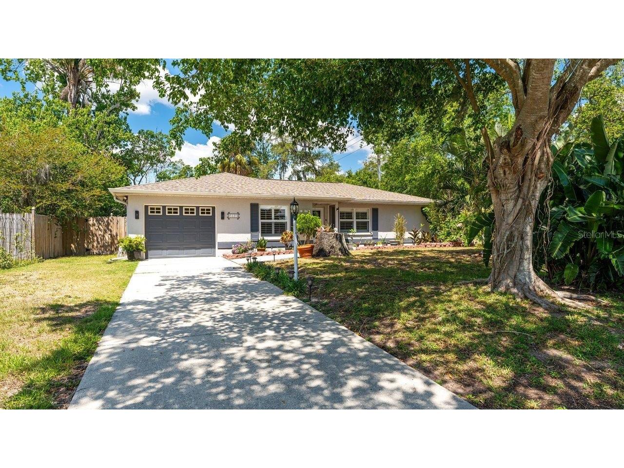 5437 San Jose Drive Sarasota FL 34235 A4609140 image1