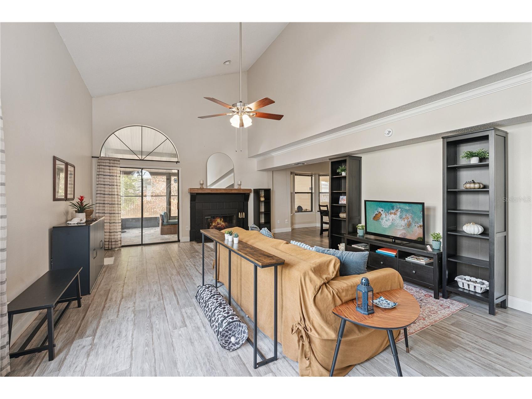 5437 Wincrest Court Orlando FL 32812 V4947450 image3
