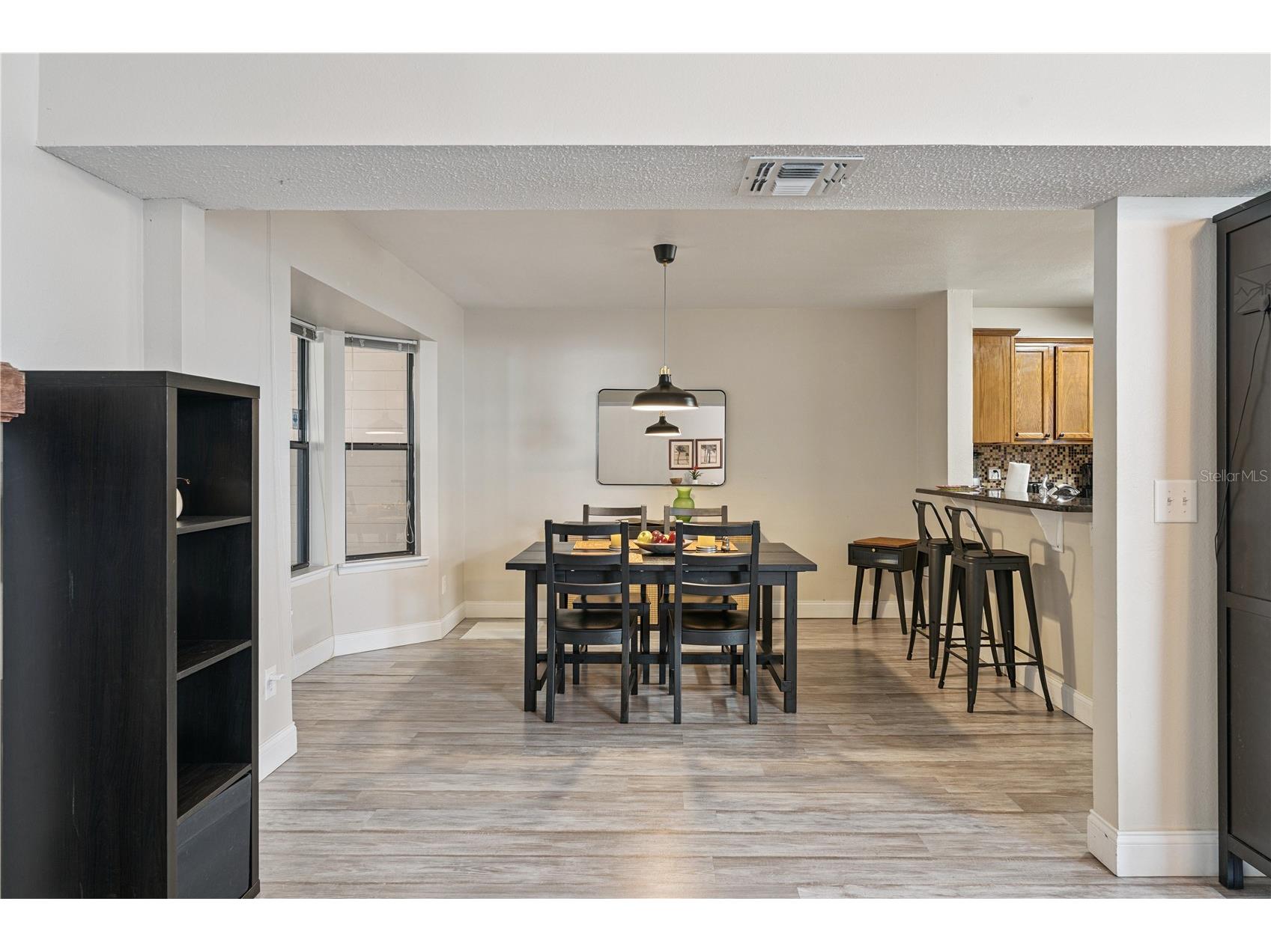 5437 Wincrest Court Orlando FL 32812 V4947450 image9
