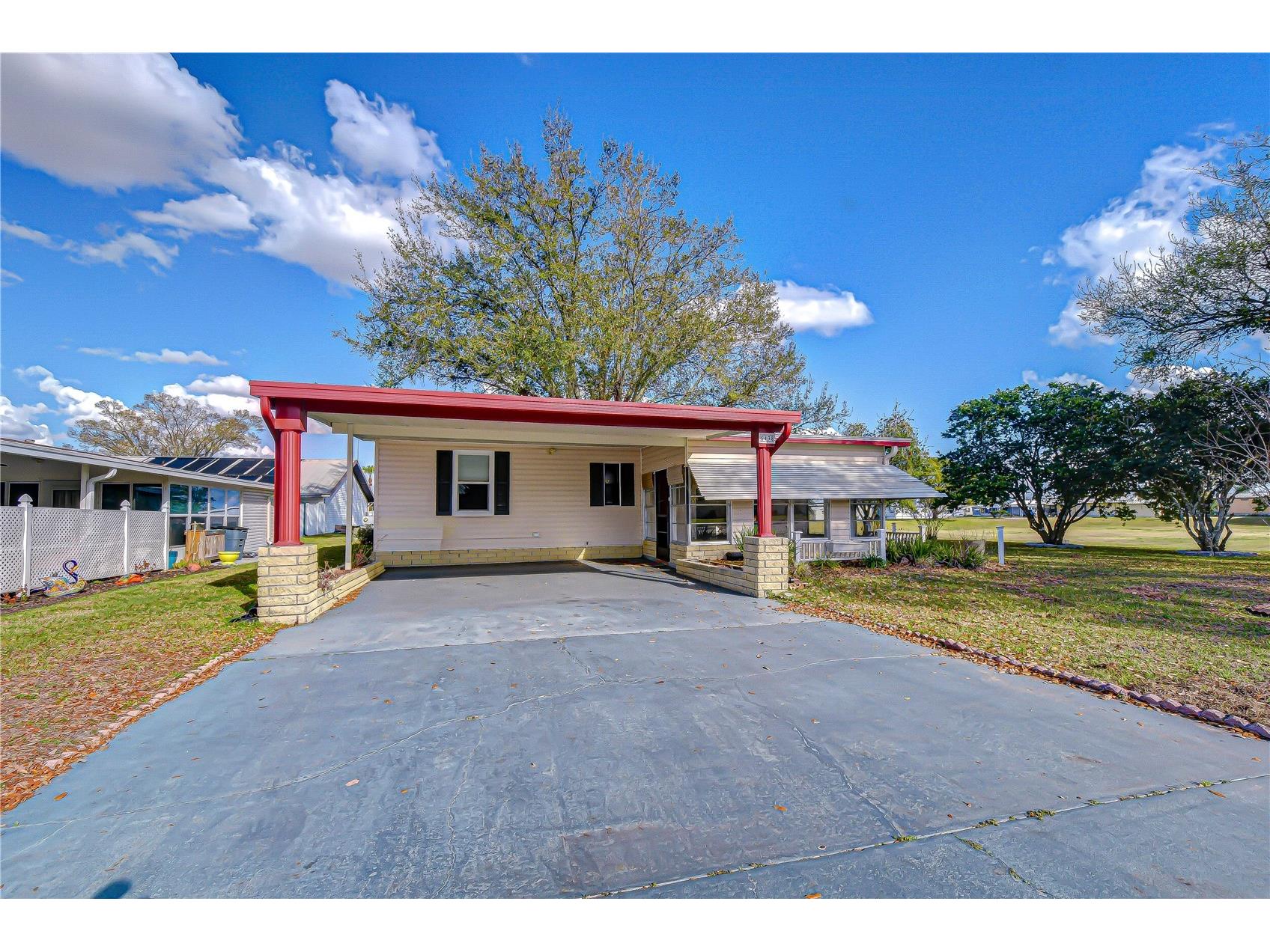 5438 Antigua Drive Zephyrhills FL 33541 TB8485128 image1