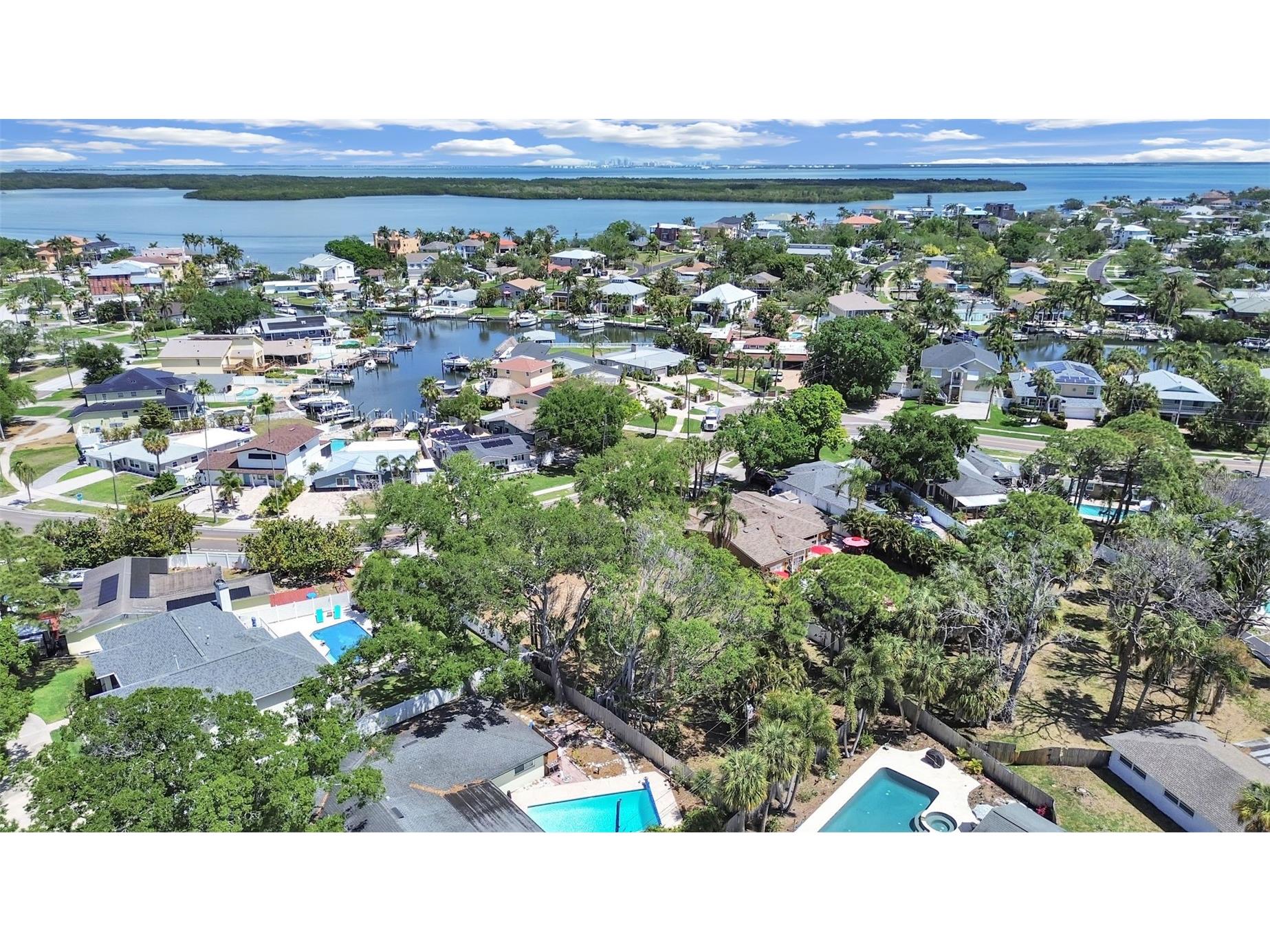 5438 Bayou Grande Boulevard NE Saint Petersburg FL 33703 A4689009 image2