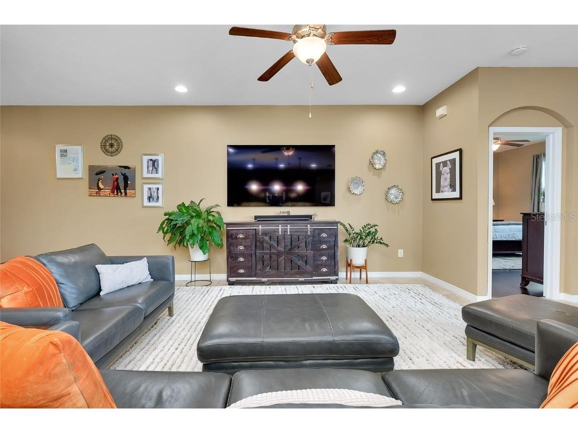 5438 Cartagena Drive Sarasota FL 34233 A4666008 image11