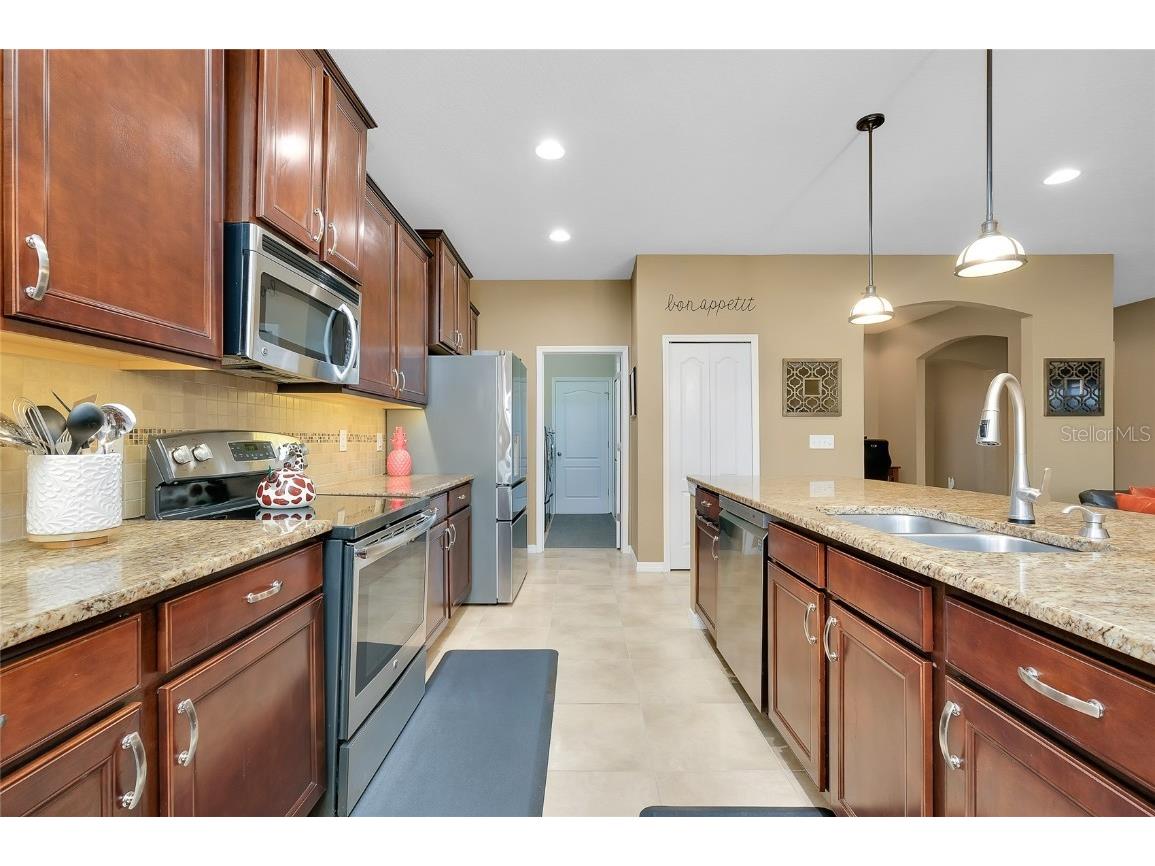 5438 Cartagena Drive Sarasota FL 34233 A4666008 image18