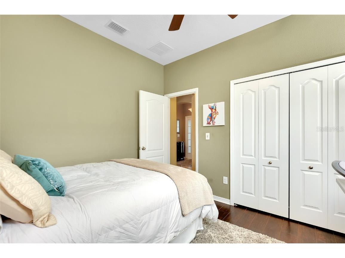 5438 Cartagena Drive Sarasota FL 34233 A4666008 image38