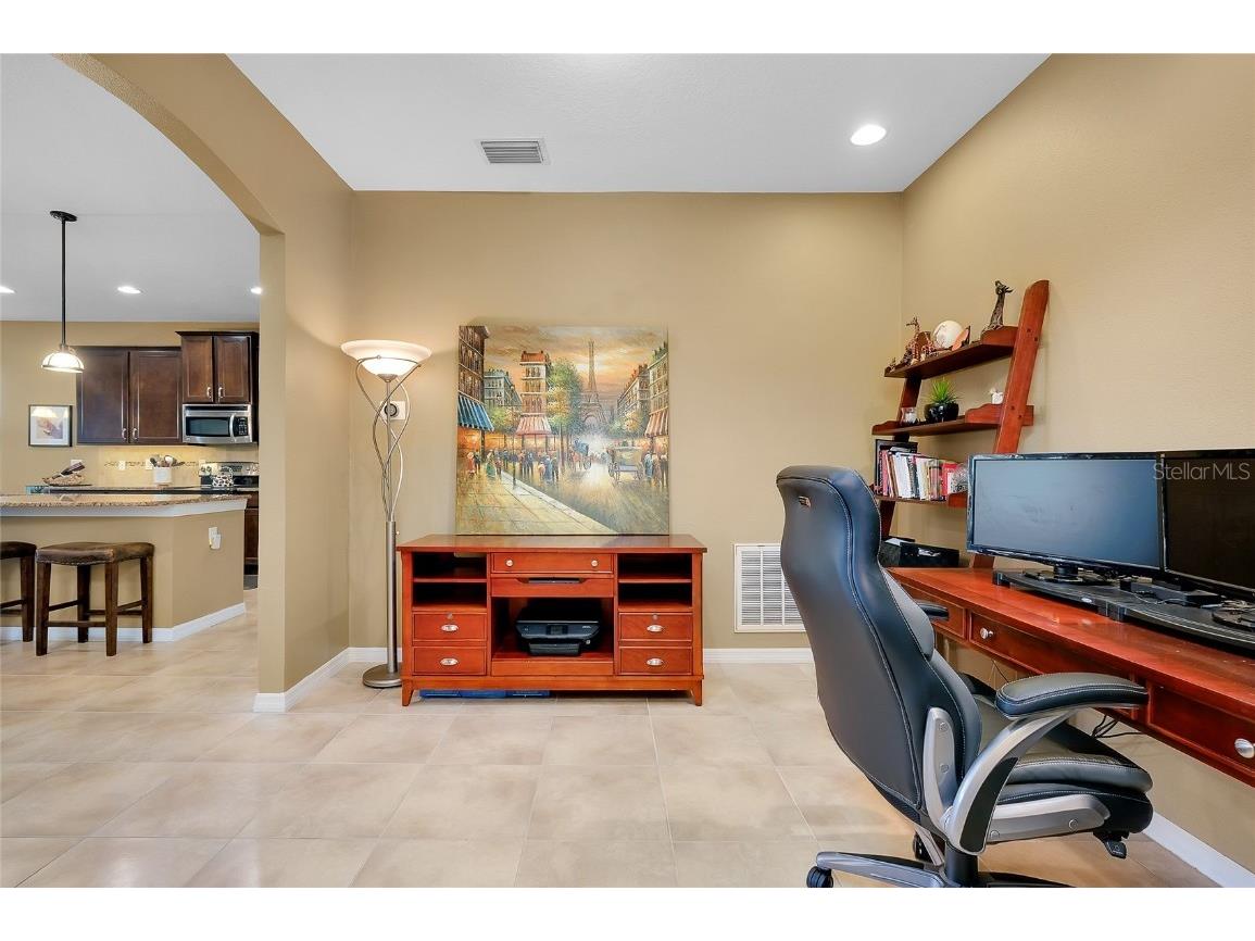 5438 Cartagena Drive Sarasota FL 34233 A4666008 image39