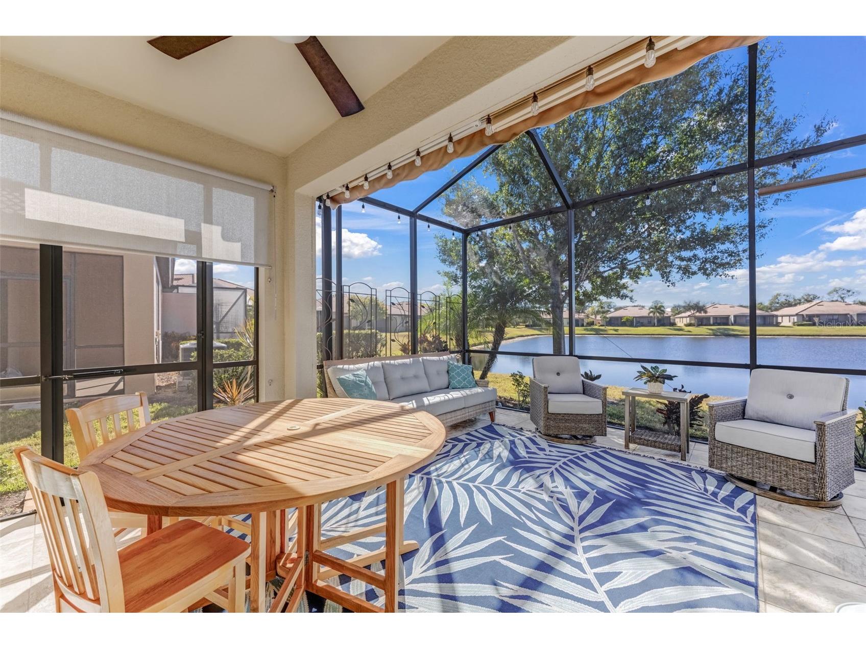 5438 Sunset Falls Drive Apollo Beach FL 33572 TB8448016 image1