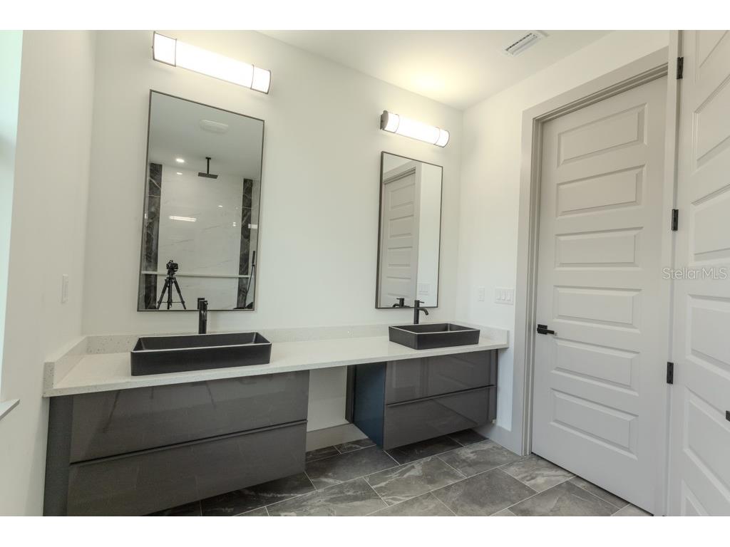 5438 Sylvania Avenue North Port FL 34291 A4688877 image12