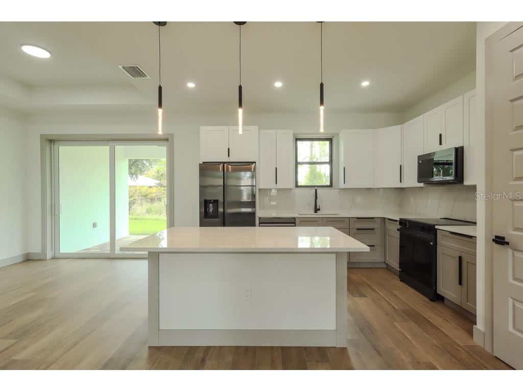 5438 Sylvania Avenue North Port FL 34291 A4688877 image5