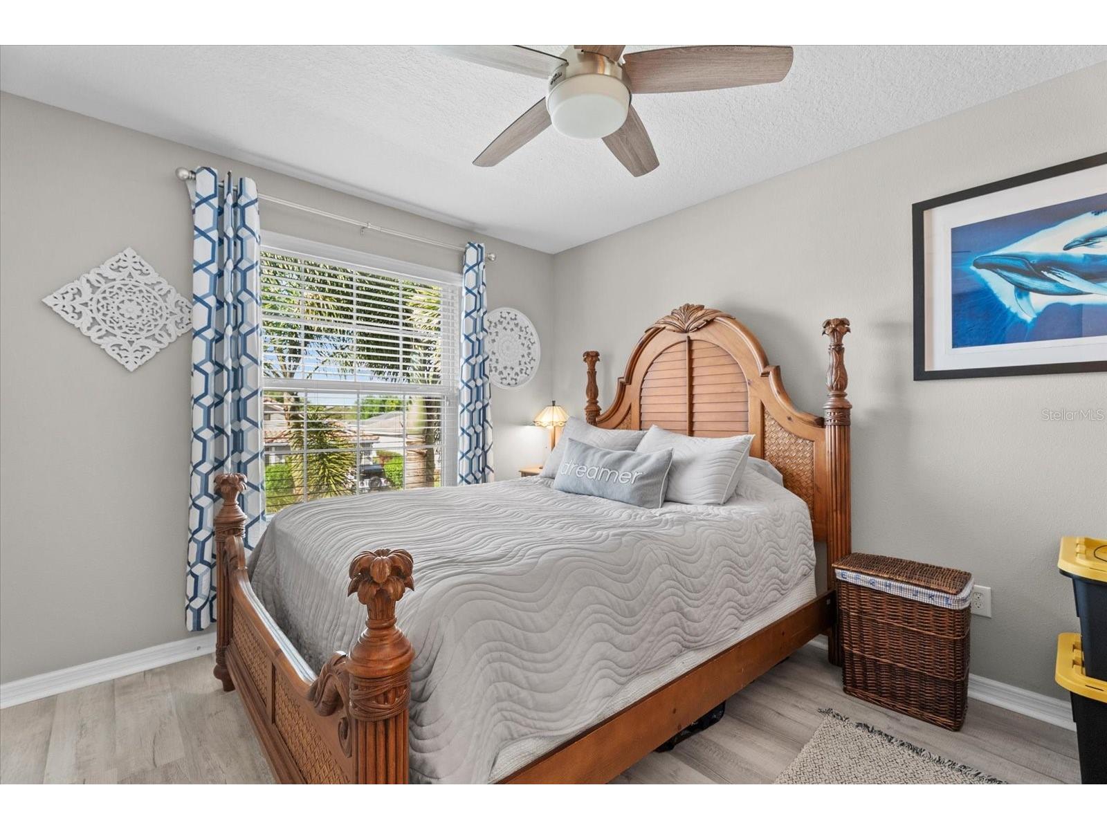 5439 Cartagena Drive Sarasota FL 34233 A4687951 image24