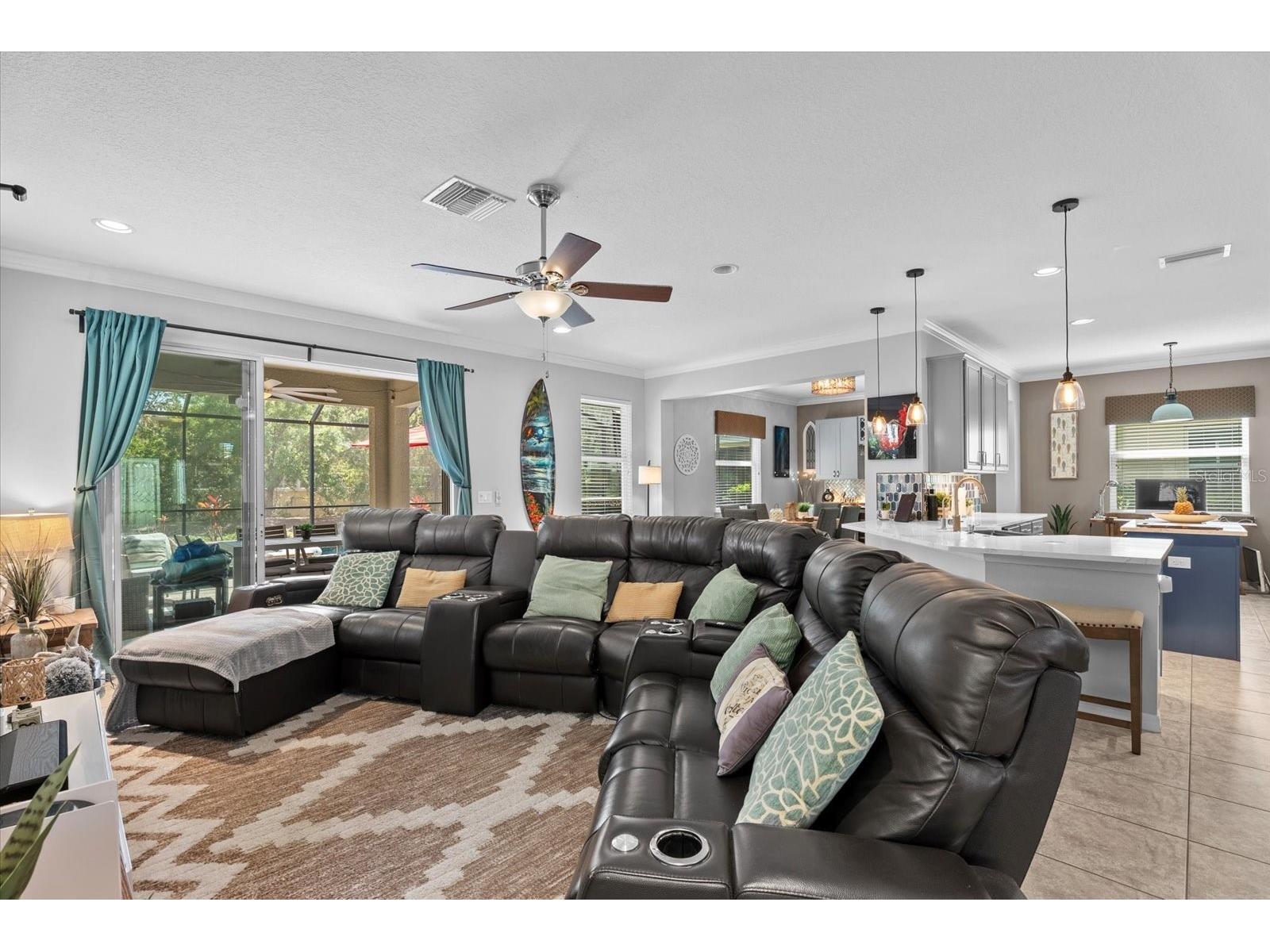 5439 Cartagena Drive Sarasota FL 34233 A4687951 image4