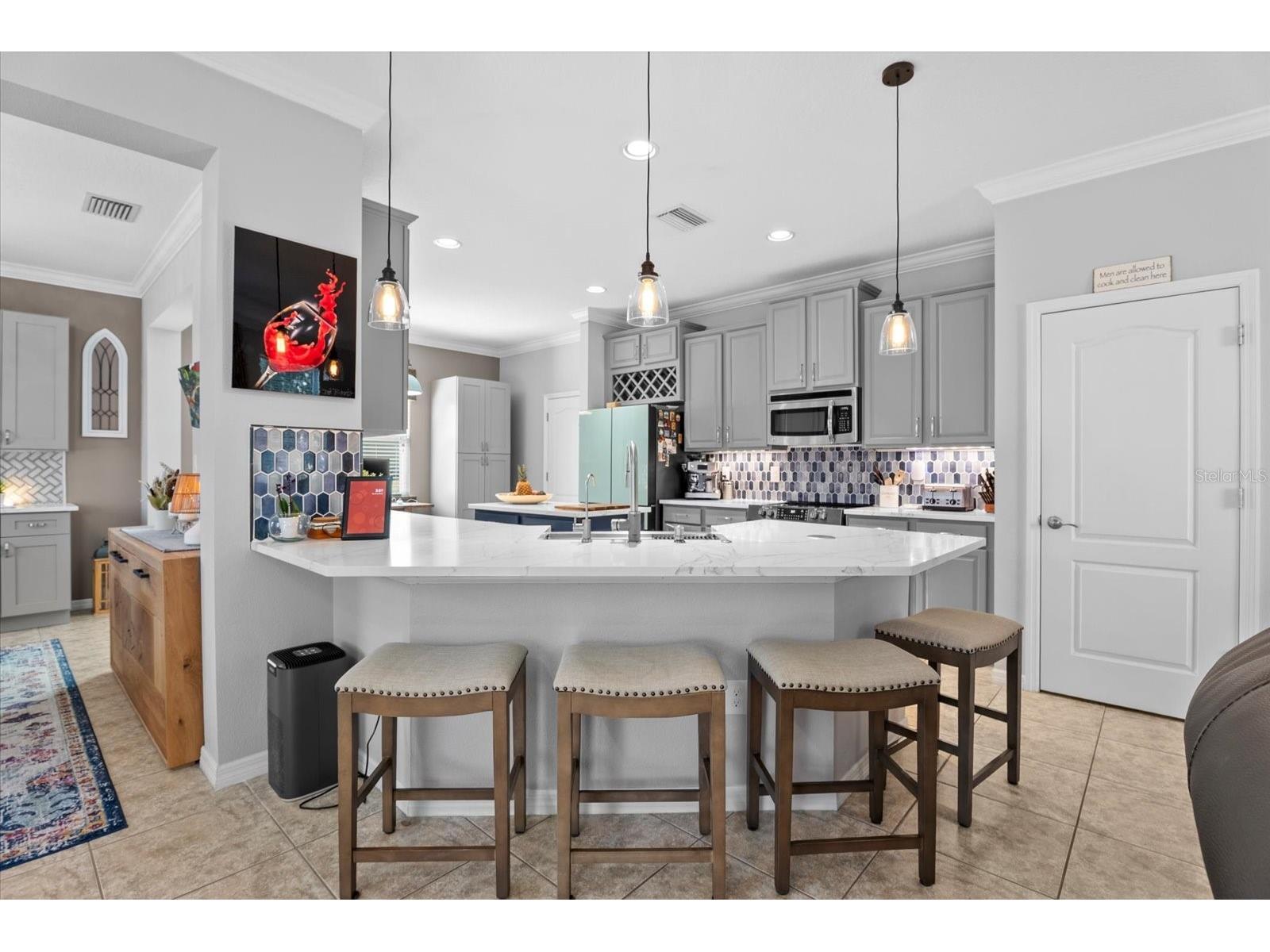 5439 Cartagena Drive Sarasota FL 34233 A4687951 image7