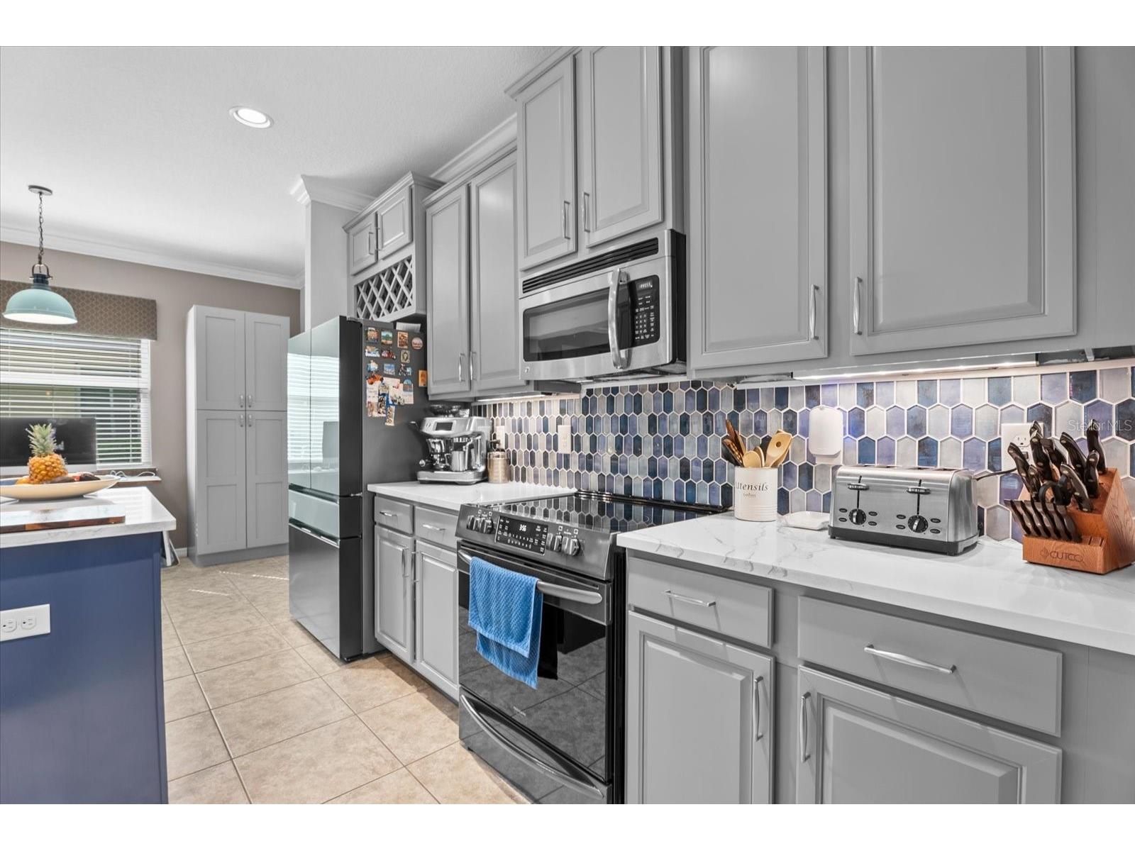 5439 Cartagena Drive Sarasota FL 34233 A4687951 image8