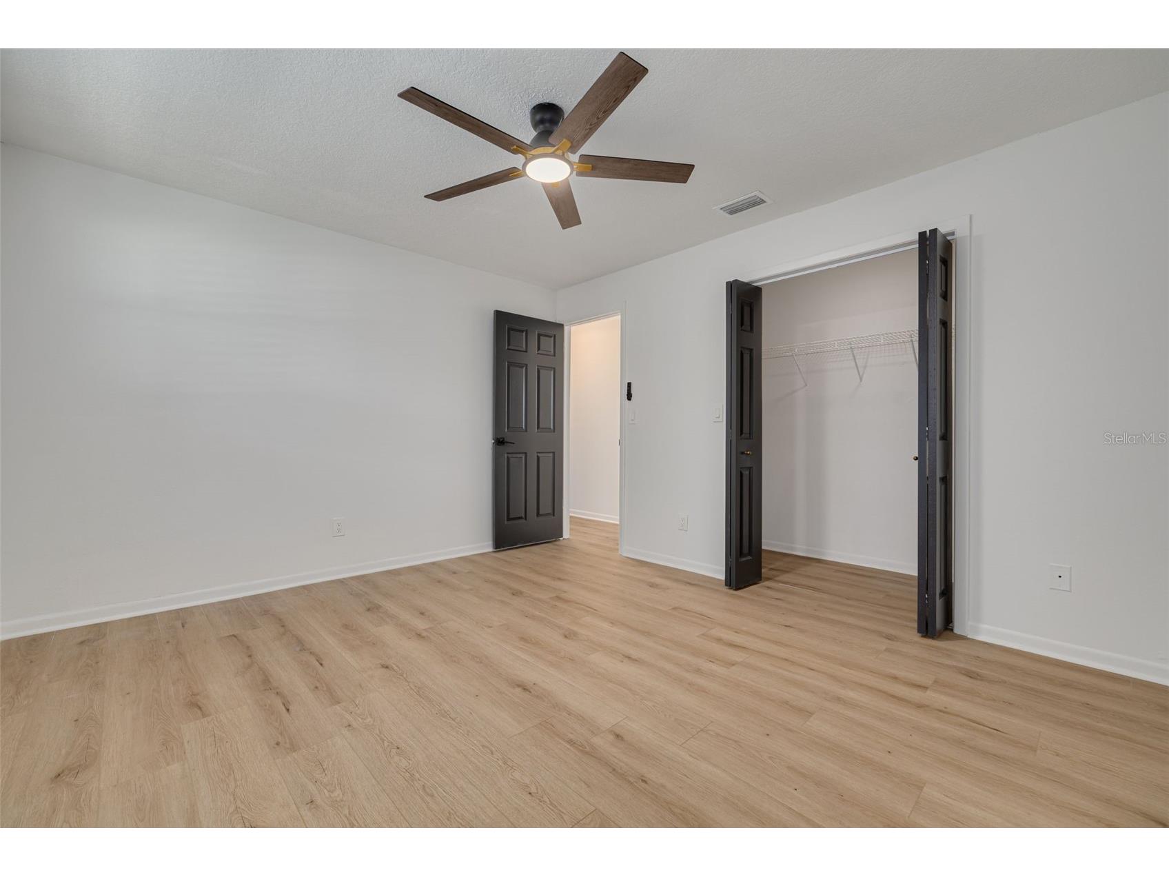 544 93rd Avenue N Saint Petersburg FL 33702 TB8461329 image19