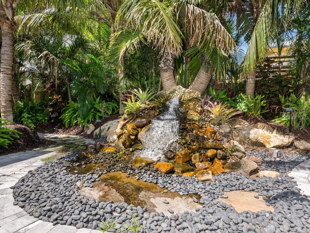 544 Canal Road Sarasota FL 34242 A4657990 image23