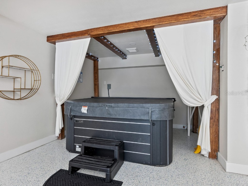 544 Canal Road Sarasota FL 34242 A4657990 image25