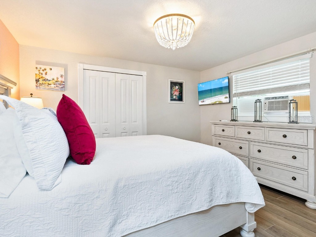 544 Canal Road Sarasota FL 34242 A4657990 image8