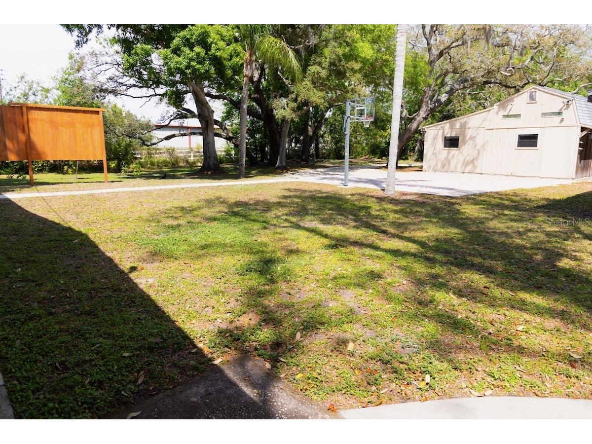 544 Farnum Drive Tarpon Springs FL 34689 O6372895 image17