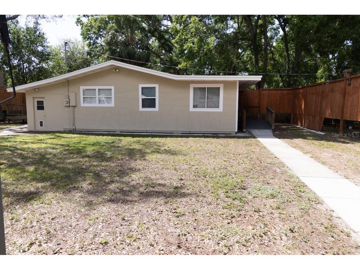 544 Farnum Drive Tarpon Springs FL 34689 O6372895 image3