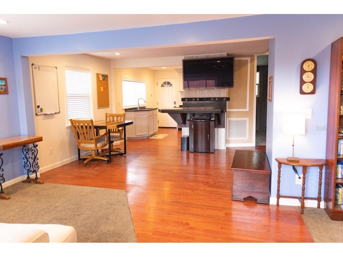 544 Farnum Drive Tarpon Springs FL 34689 O6372895 image8