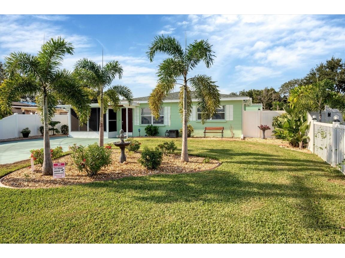 544 Flame Tree Drive Apollo Beach FL 33572 A4579299 image1