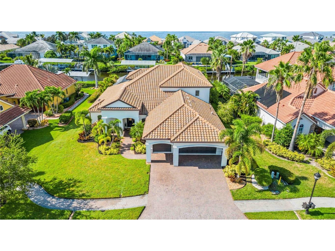 544 Fore Drive Bradenton FL 34208 A4582779 image1