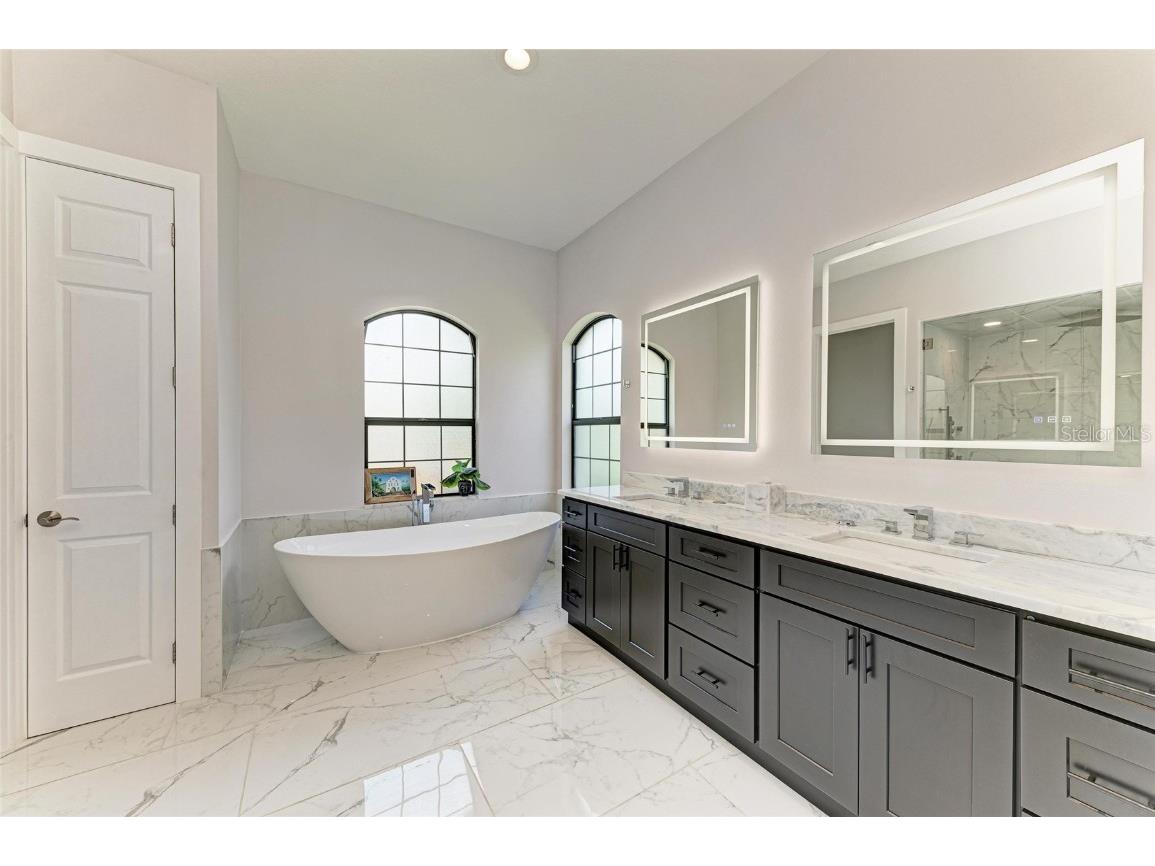 544 Fore Drive Bradenton FL 34208 A4658864 image39