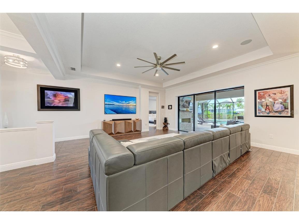 544 Fore Drive Bradenton FL 34208 A4658864 image8