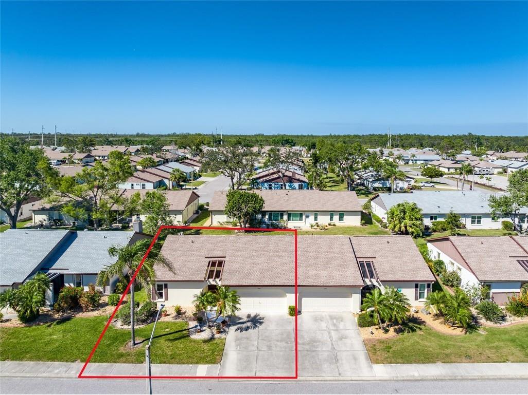 544 Foxwood Boulevard Englewood FL 34223 D6141419 image1