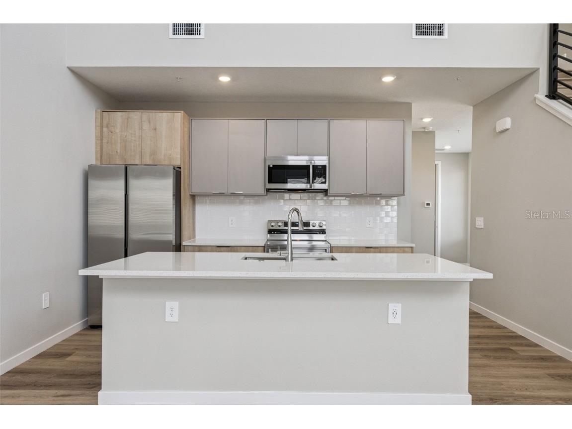 544 N Bumby Avenue #3 Orlando FL 32803 O6311818 image3