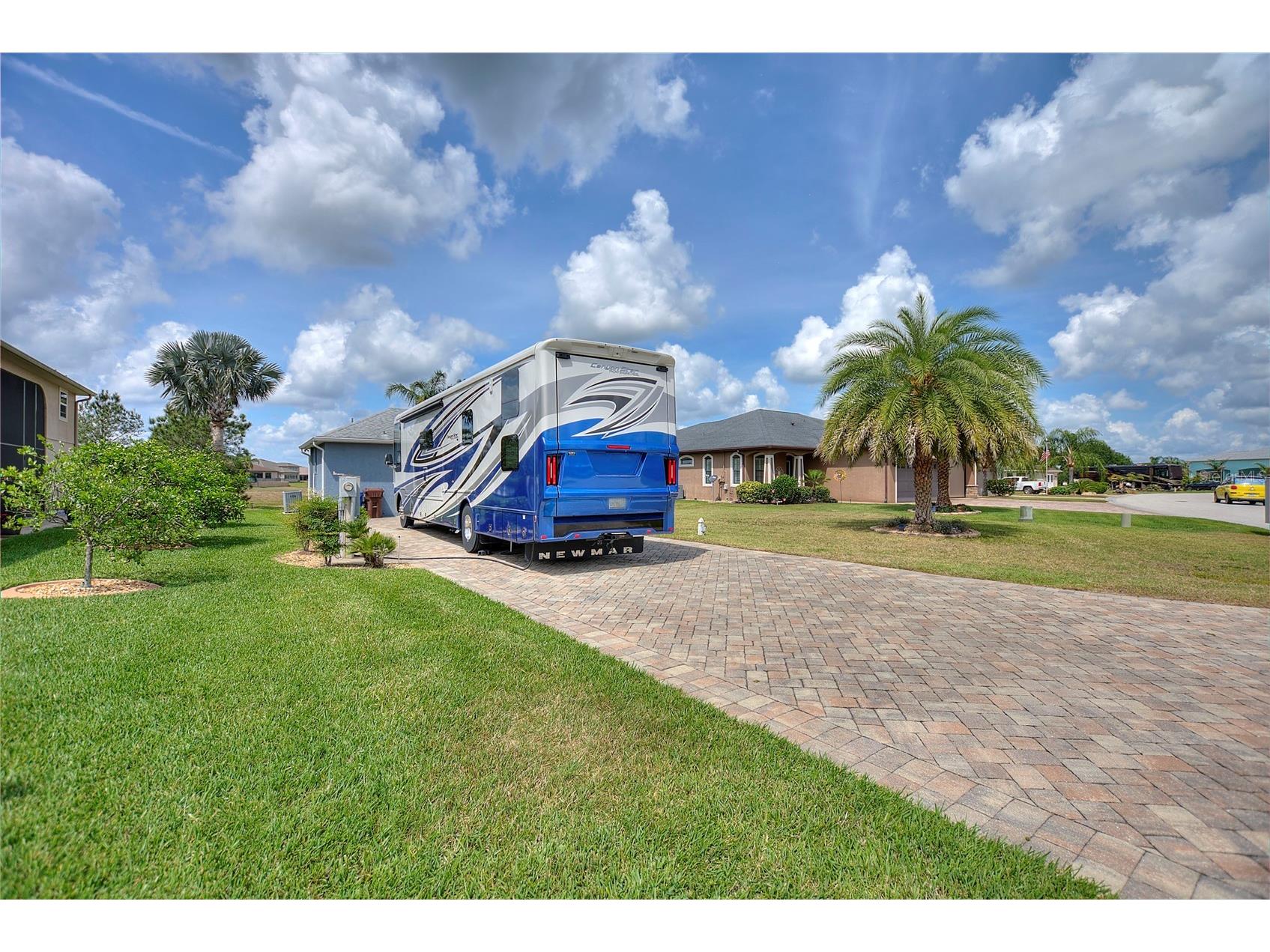 544 Narrow Pond Road Polk City FL 33868 L4957358 image10