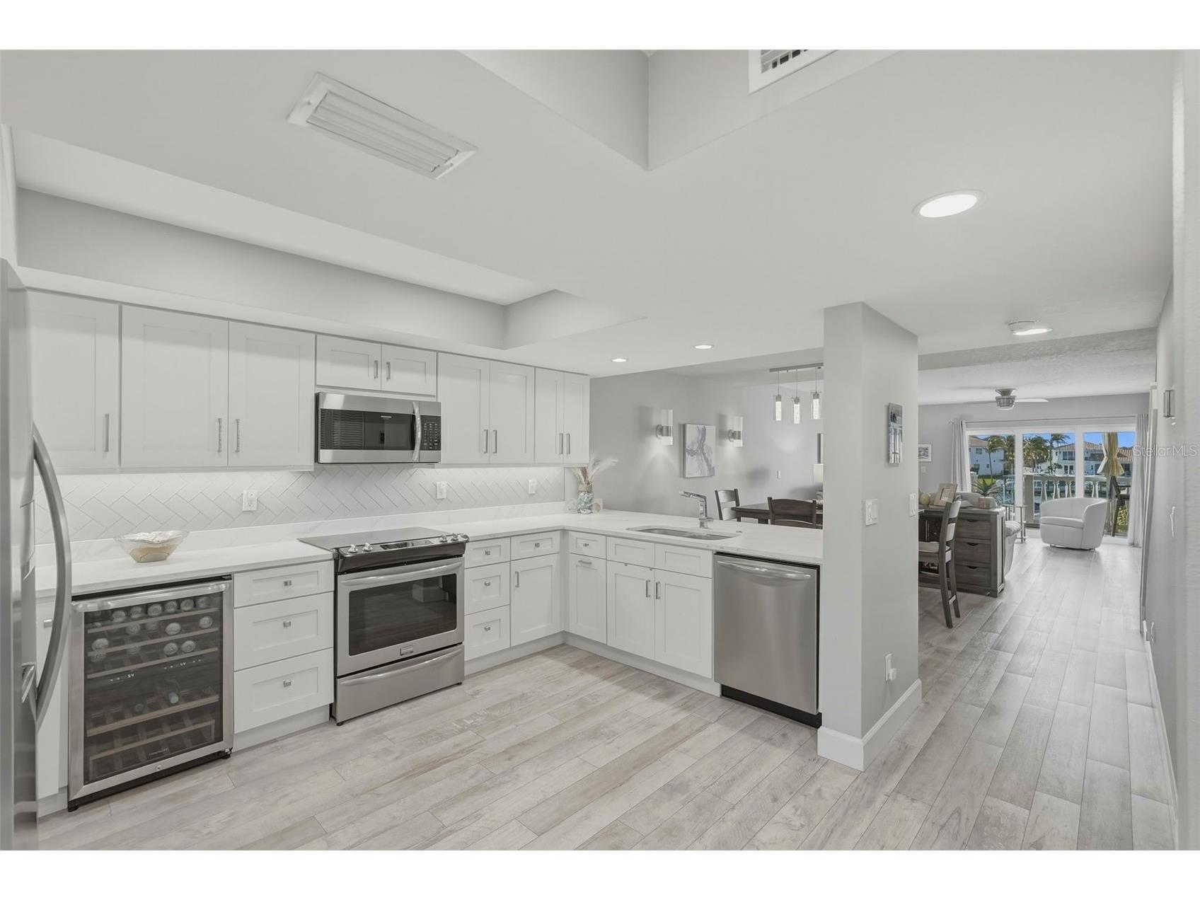 544 Pinellas Bayway S #TH13 Tierra Verde FL 33715 - GRAND CANAL TB8478439 image8