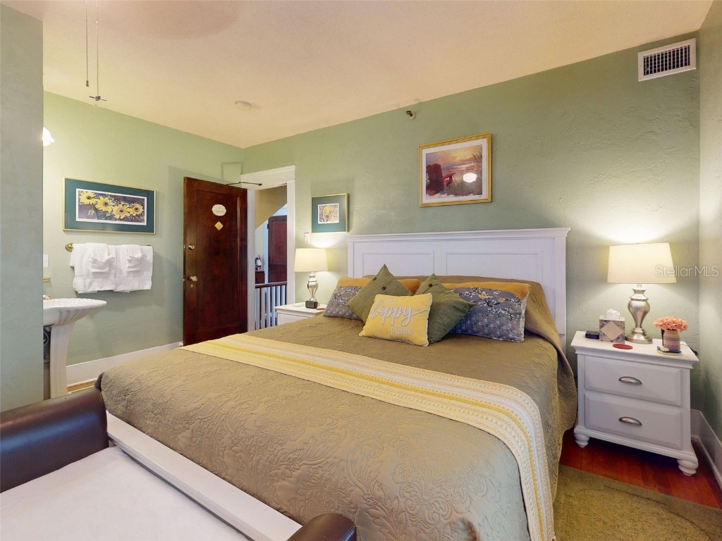 544 S Palmetto Avenue Daytona Beach FL 32114 NS1085531 image80