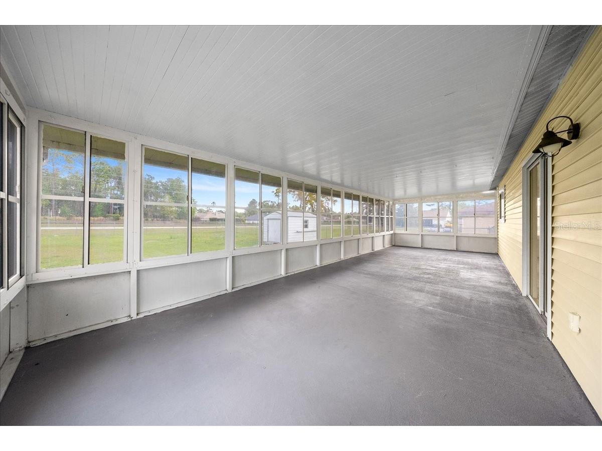 544 Silver Course Court Ocala FL 34472 OM718632 image16