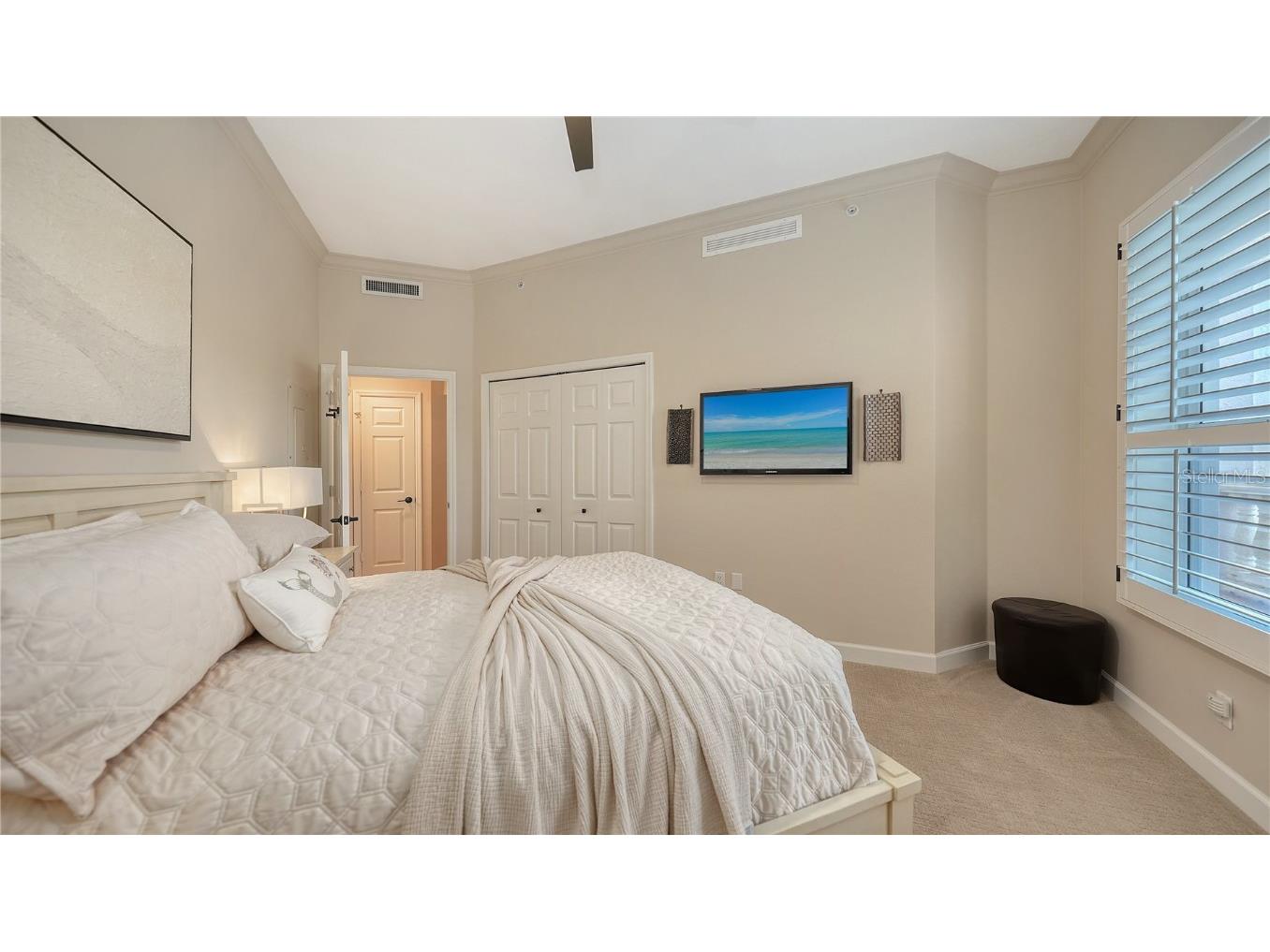 5440 Eagles Point Circle #104 Sarasota FL 34231 - PHILLIPI CREEK A4672521 image32