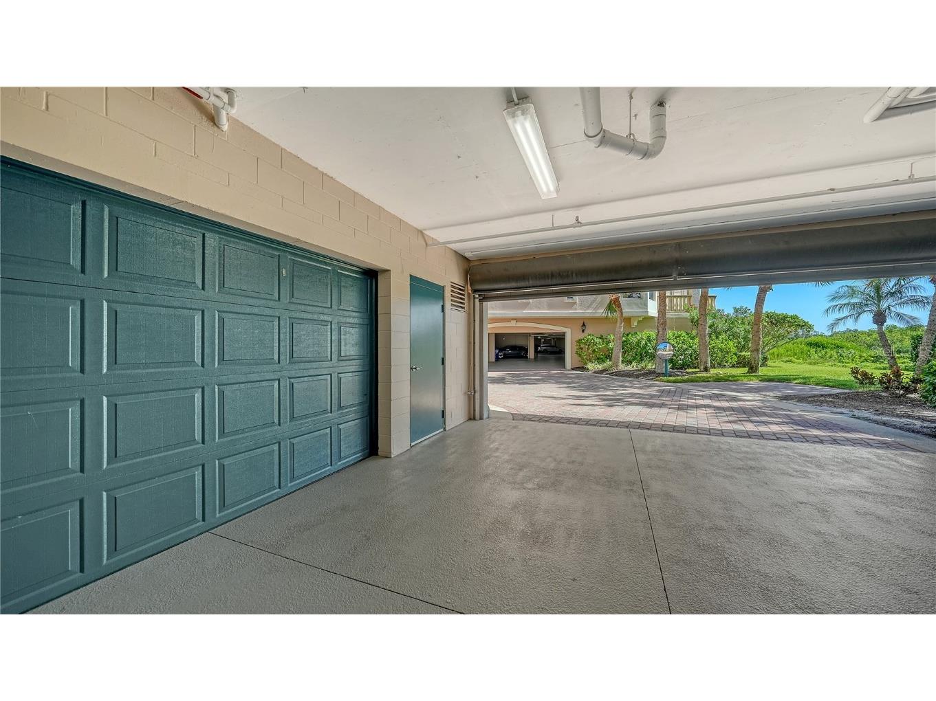 5440 Eagles Point Circle #104 Sarasota FL 34231 - PHILLIPI CREEK A4672521 image34