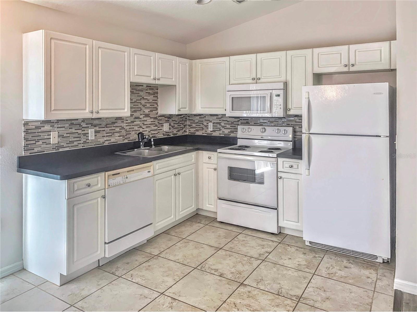 5440 Kensington Street Sarasota FL 34232 A4698896 image4