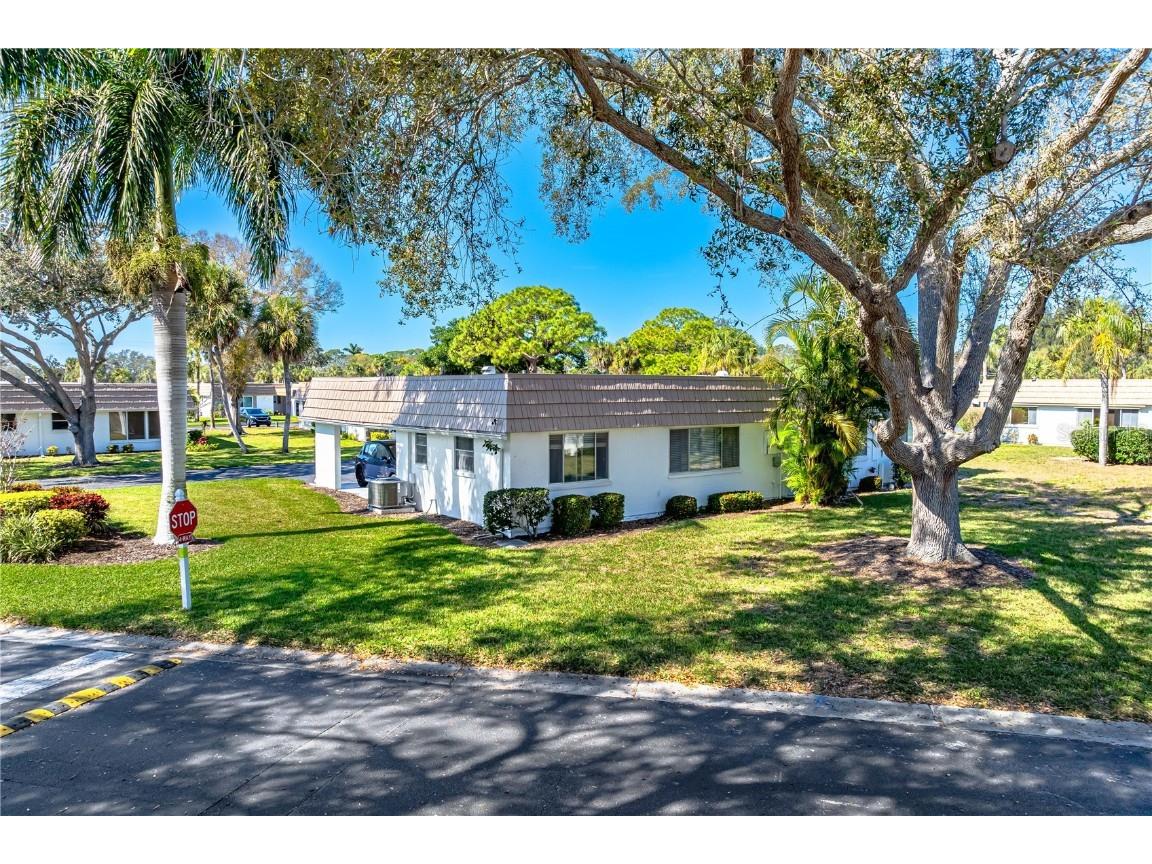 5440 Riverbluff Circle #87 Sarasota FL 34231 N6130874 image1