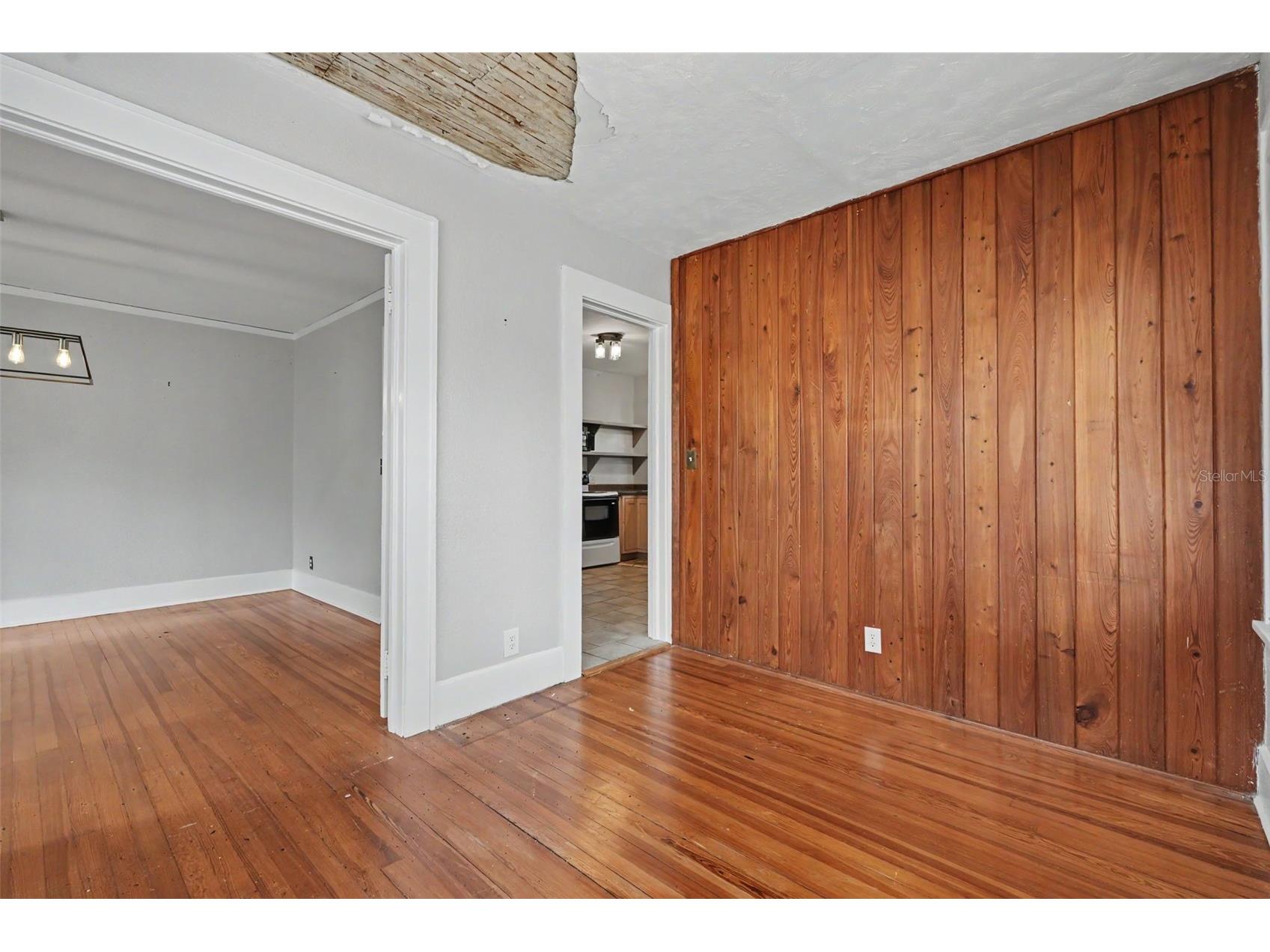 5441 1st Avenue N Saint Petersburg FL 33710 TB8524294 image19