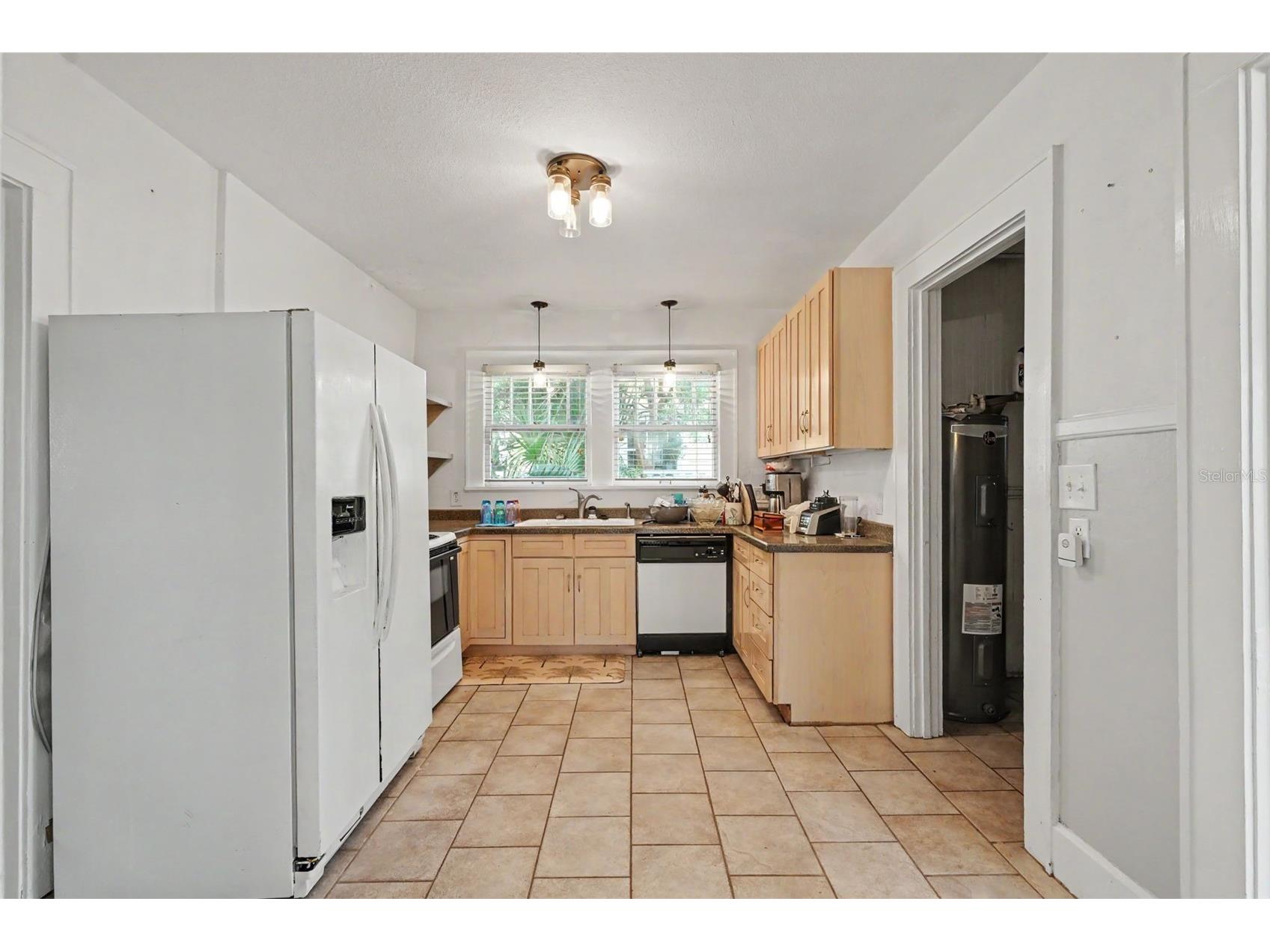 5441 1st Avenue N Saint Petersburg FL 33710 TB8524294 image25