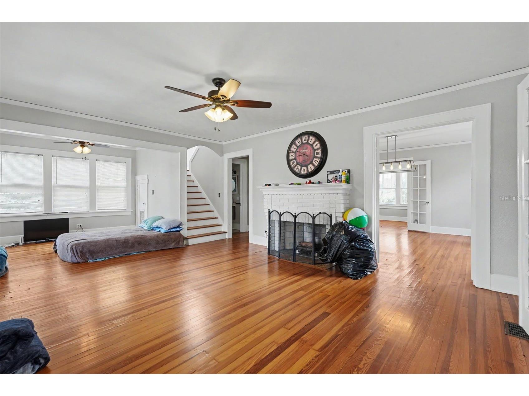 5441 1st Avenue N Saint Petersburg FL 33710 TB8524294 image41