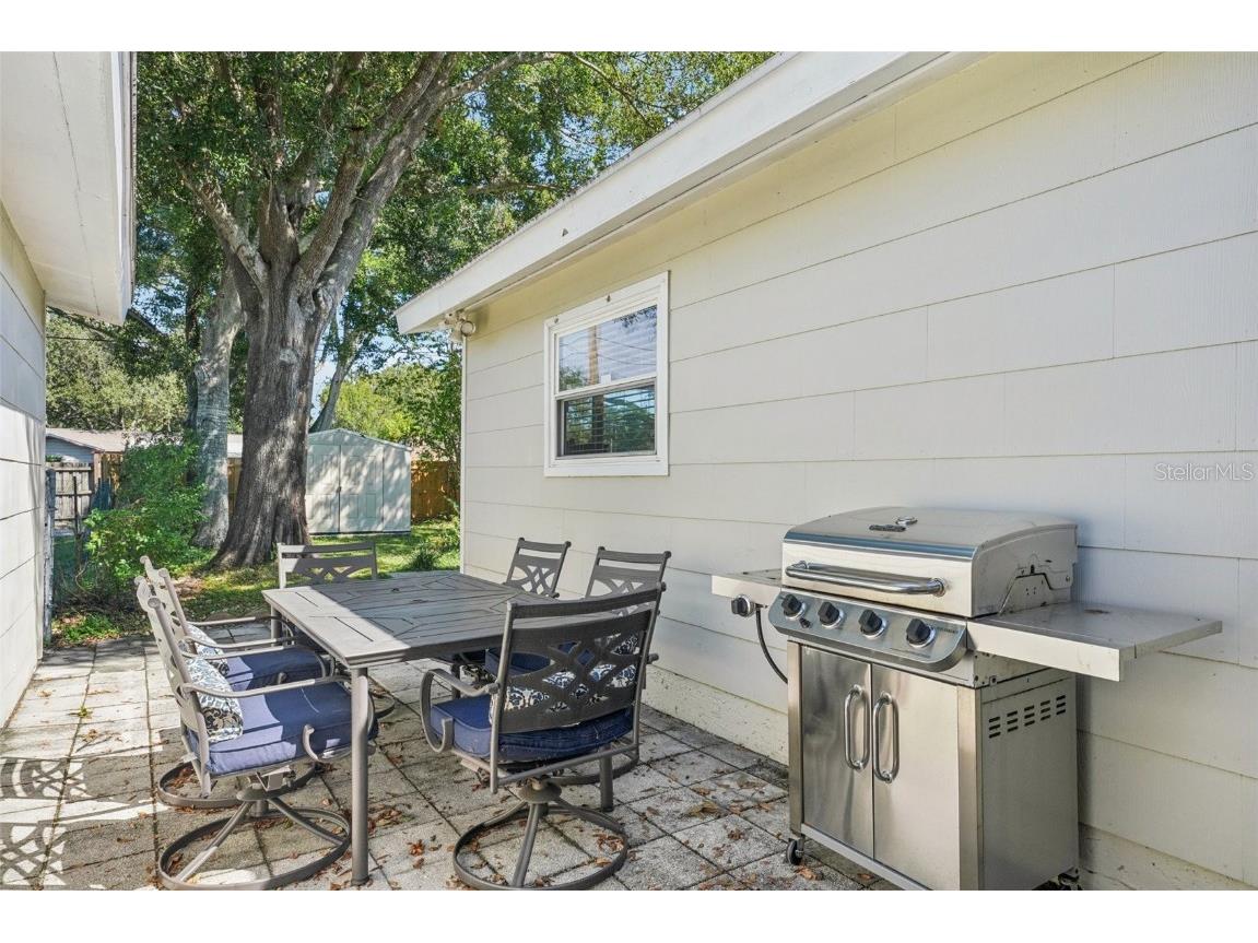 5441 39th Avenue N Saint Petersburg FL 33709 TB8434326 image20