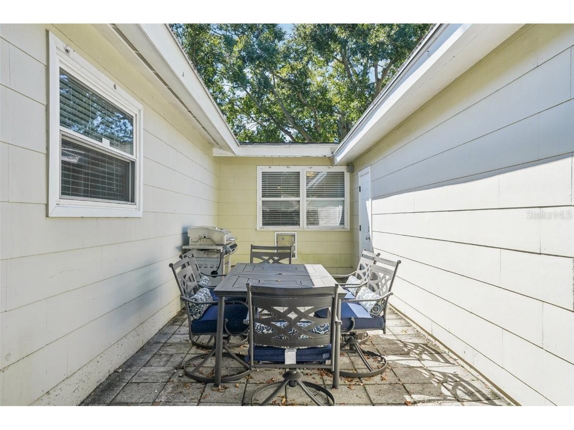 5441 39th Avenue N Saint Petersburg FL 33709 TB8434326 image21