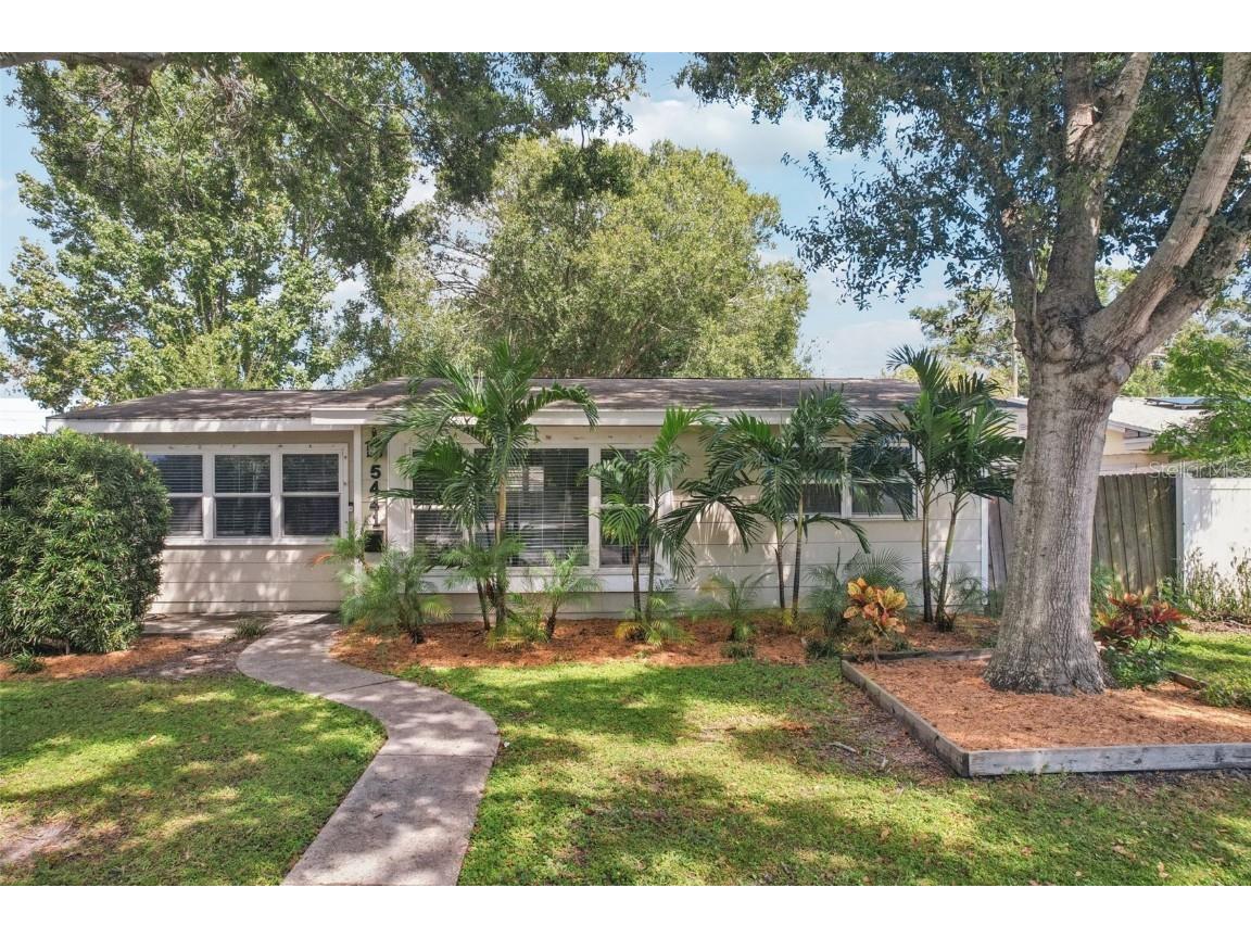5441 39th Avenue N Saint Petersburg FL 33709 TB8434326 image25