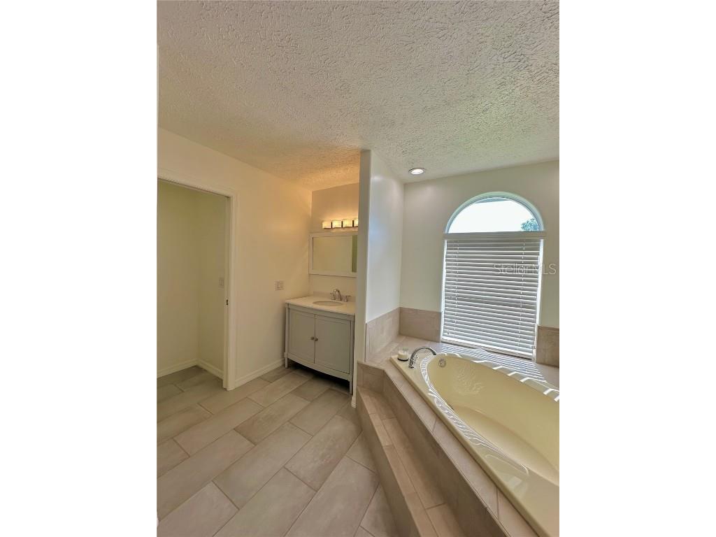 5441 Saltamonte Drive New Port Richey FL 34655 W7877373 image24