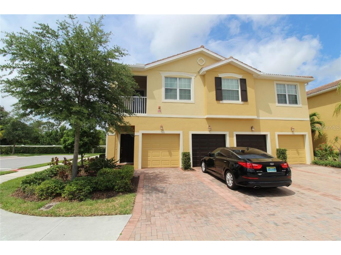 5442 Soapstone Place #9-202 Sarasota FL 34233 A4582473 image1