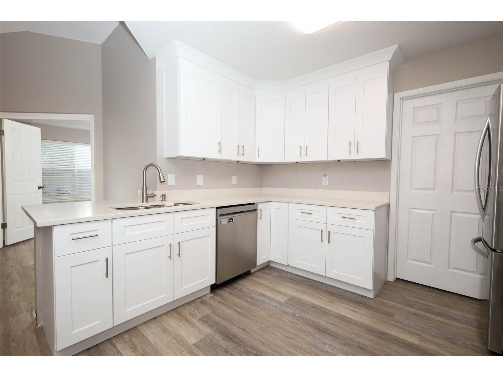 5443 Blueberry Drive Orlando FL 32811 O6420810 image12