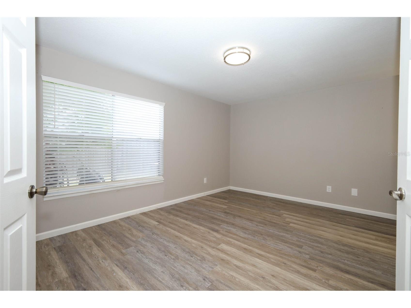5443 Blueberry Drive Orlando FL 32811 O6420810 image15