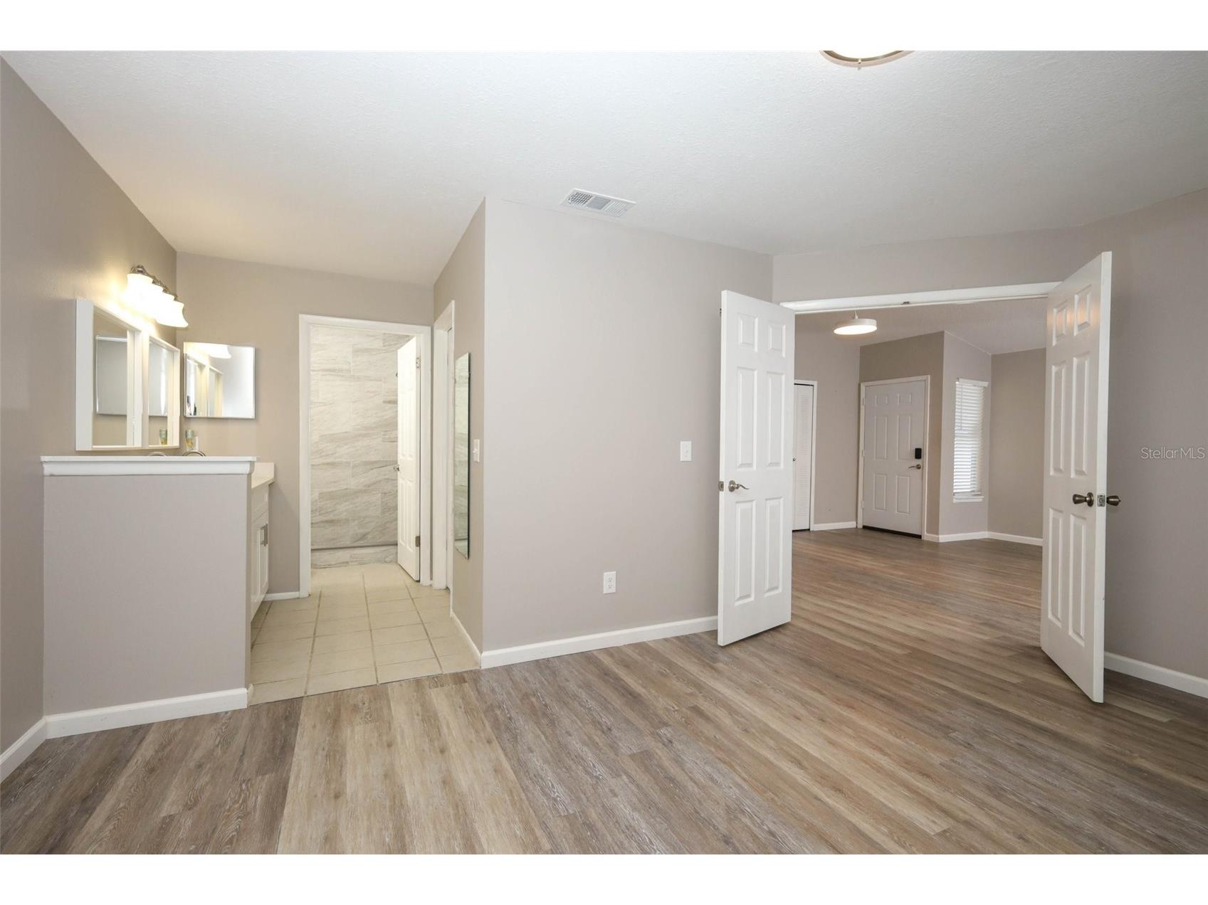 5443 Blueberry Drive Orlando FL 32811 O6420810 image18